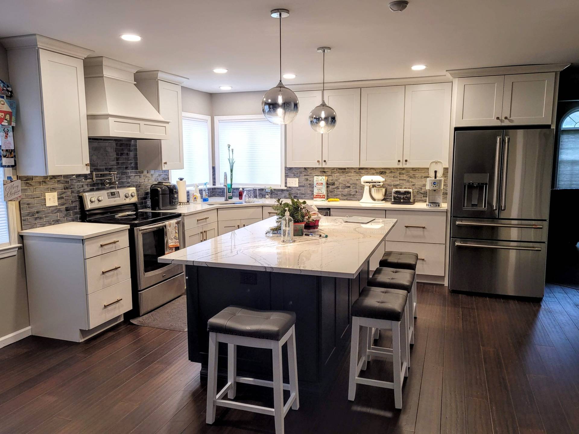 Semi-Custom Cabinets & Quartz Countertops For Kitchen Remodel